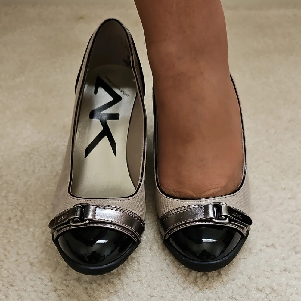 Ann KLIEN Women's Black and Silver Wedge Shoes - Picture 2 of 9